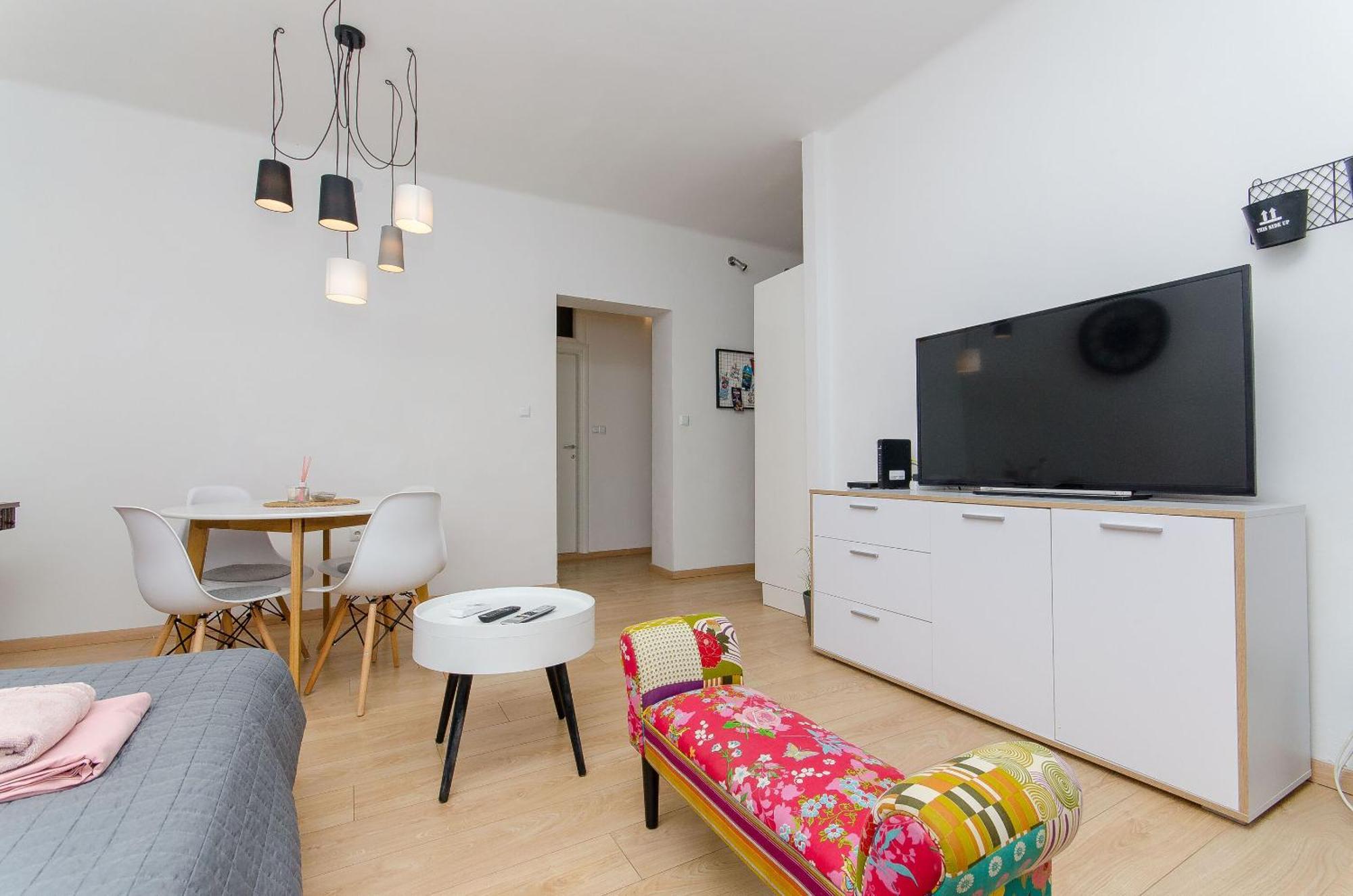 And Columbo Apartman